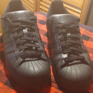 Adidas men's shell toes men's 8.5 all black